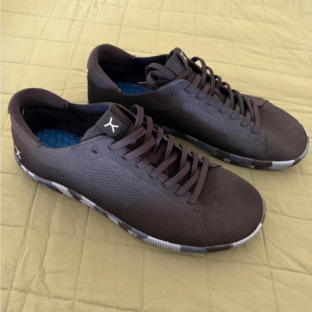 Men's Flux Adapt Knit Trainer
